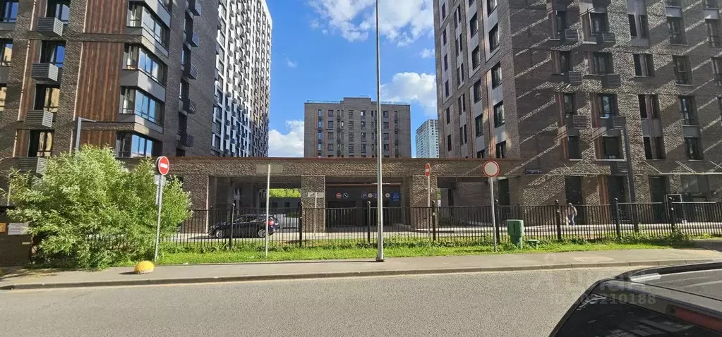 Гараж в Москва 3-я Хорошевская ул., 17А (17 м) - Фото 1