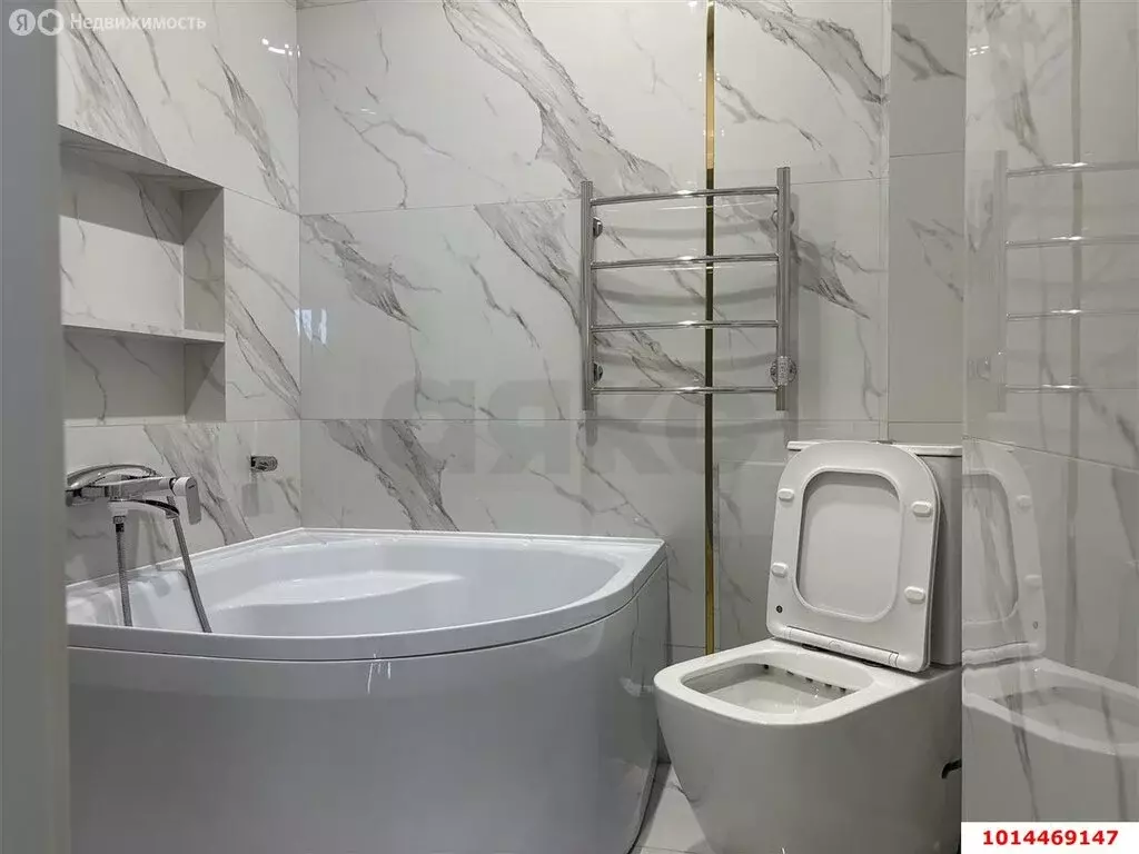 1-комнатная квартира: Краснодар, улица Александра Покрышкина, 2/3 ... - Фото 0