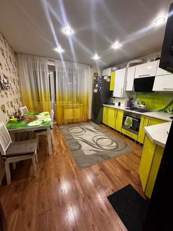 3-к. квартира, 72 м, 9/10 эт. - Фото 0