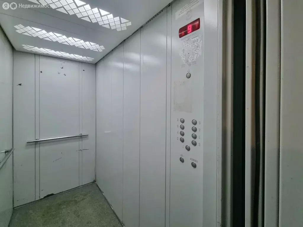 2-комнатная квартира: Калуга, Академическая улица, 10 (75.8 м) - Фото 1