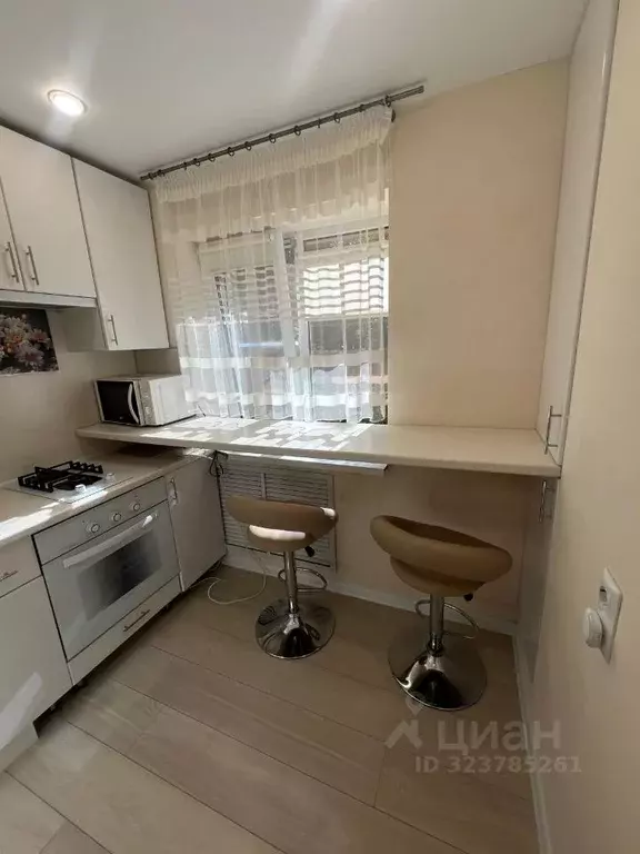 2-к кв. Краснодарский край, Сочи ул. Куйбышева, 27 (50.0 м) - Фото 2