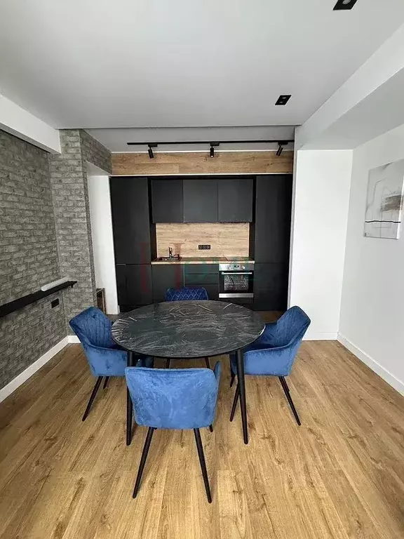 3-к кв. Новосибирская область, Новосибирск ул. Орджоникидзе, 47 (60.0 ... - Фото 1