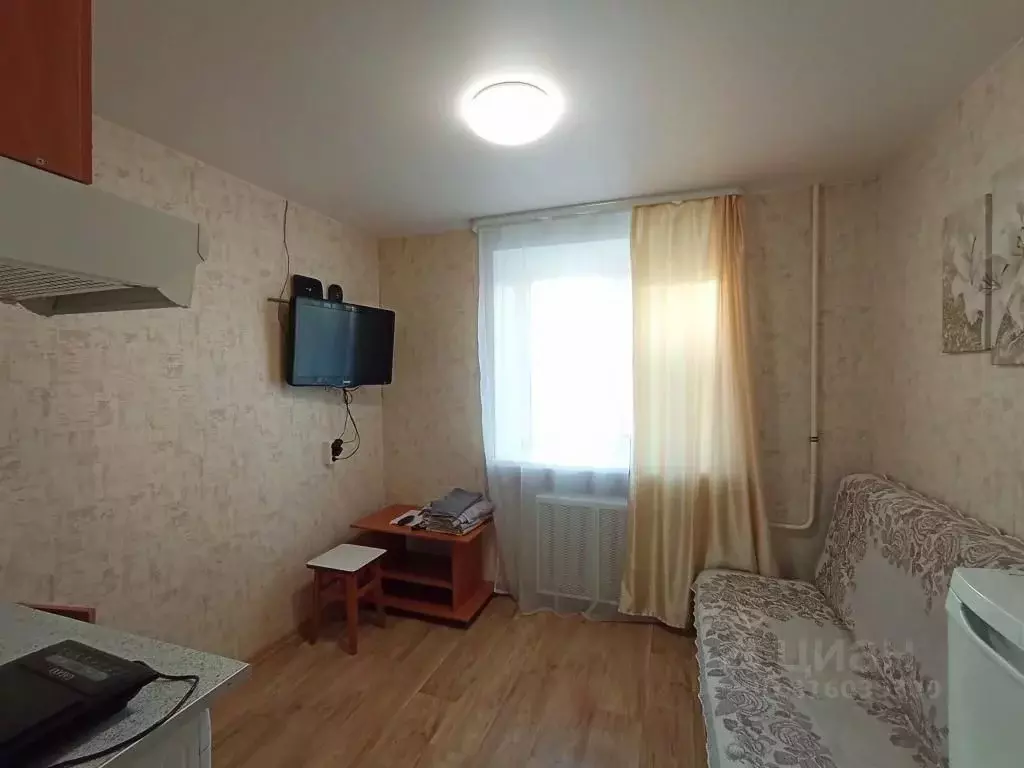 1-к кв. Тюменская область, Тюмень ул. 50 лет ВЛКСМ, 91б (12.0 м) - Фото 0