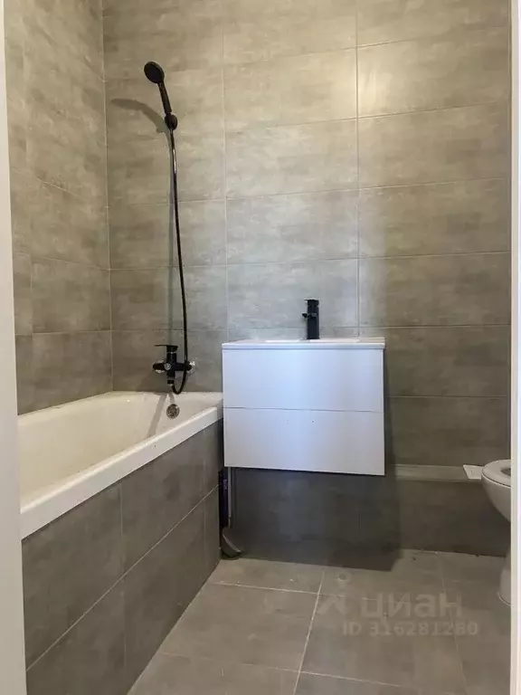 2-к кв. Краснодарский край, Краснодар ул. Имени Героя Ростовского, 8к7 ... - Фото 1