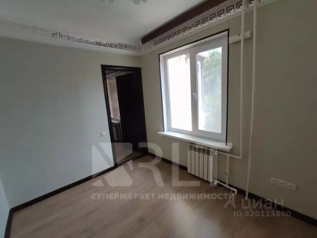 3-к кв. Дагестан, Каспийск ул. Орджоникидзе, 28 (60.0 м) - Фото 1