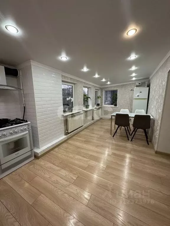 Дом в Краснодарский край, Горячий Ключ ул. Тельмана (150 м) - Фото 1