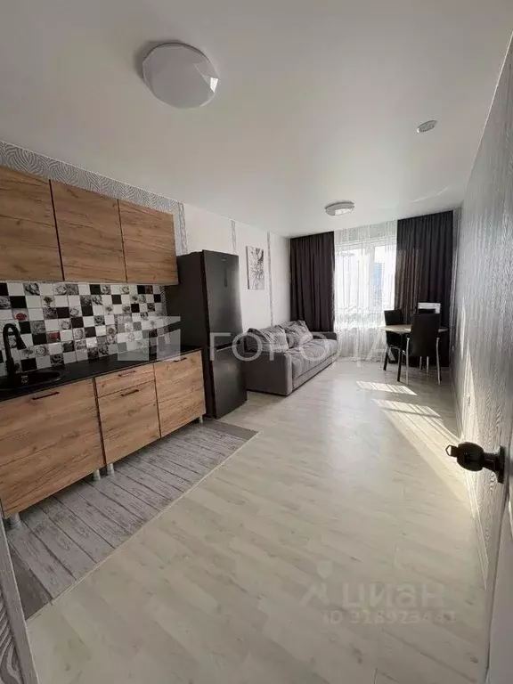 2-к кв. Новосибирская область, Новосибирск ул. Ясный Берег, 43 (50.0 ... - Фото 1