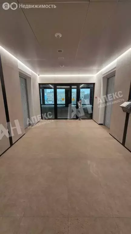 Офис (902 м) - Фото 1