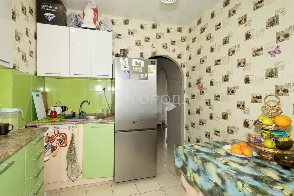 3-к кв. Новосибирская область, Новосибирск ул. Плющихинская, 1 (58.5 ... - Фото 1