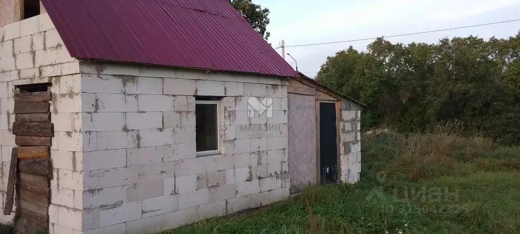 Дом в Ленинградская область, Сланцы Комсомольское ш., 114 (32 м) - Фото 0