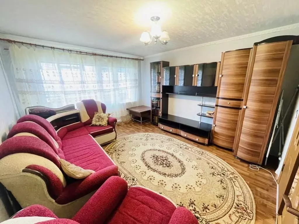 3-к кв. Пензенская область, Пенза Ладожская ул., 5 (68.3 м) - Фото 0