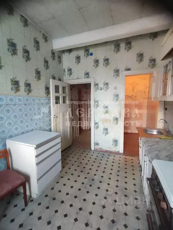 3-к кв. Кемеровская область, Кемерово ул. Рукавишникова, 45 (92.4 м) - Фото 1