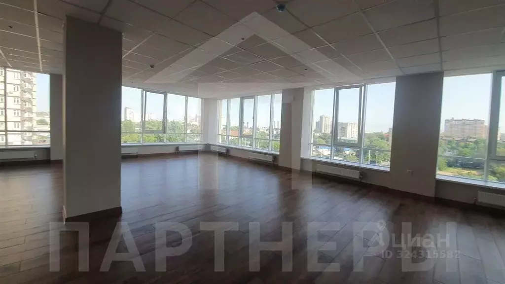 Офис в Краснодарский край, Краснодар Стахановская ул., 1/3 (700 м) - Фото 2