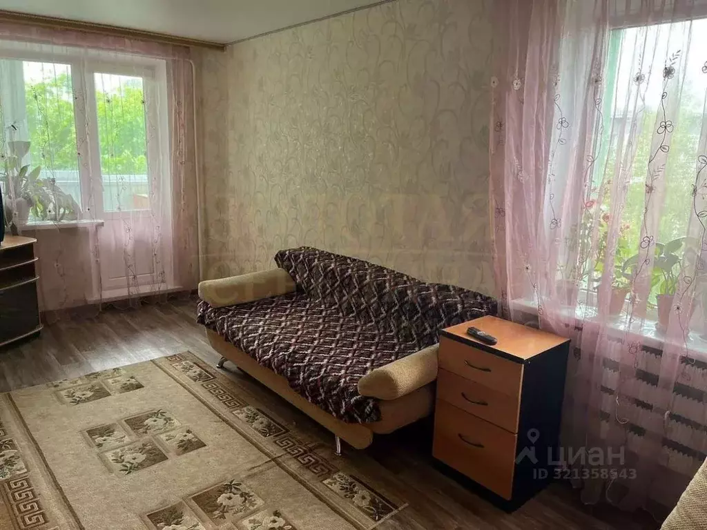 Комната Белгородская область, Старый Оскол Лебединец мкр, 13 (41.0 м) - Фото 1