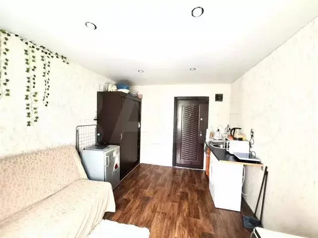 Комната 12,8 м в 5-к., 2/5 эт. - Фото 0