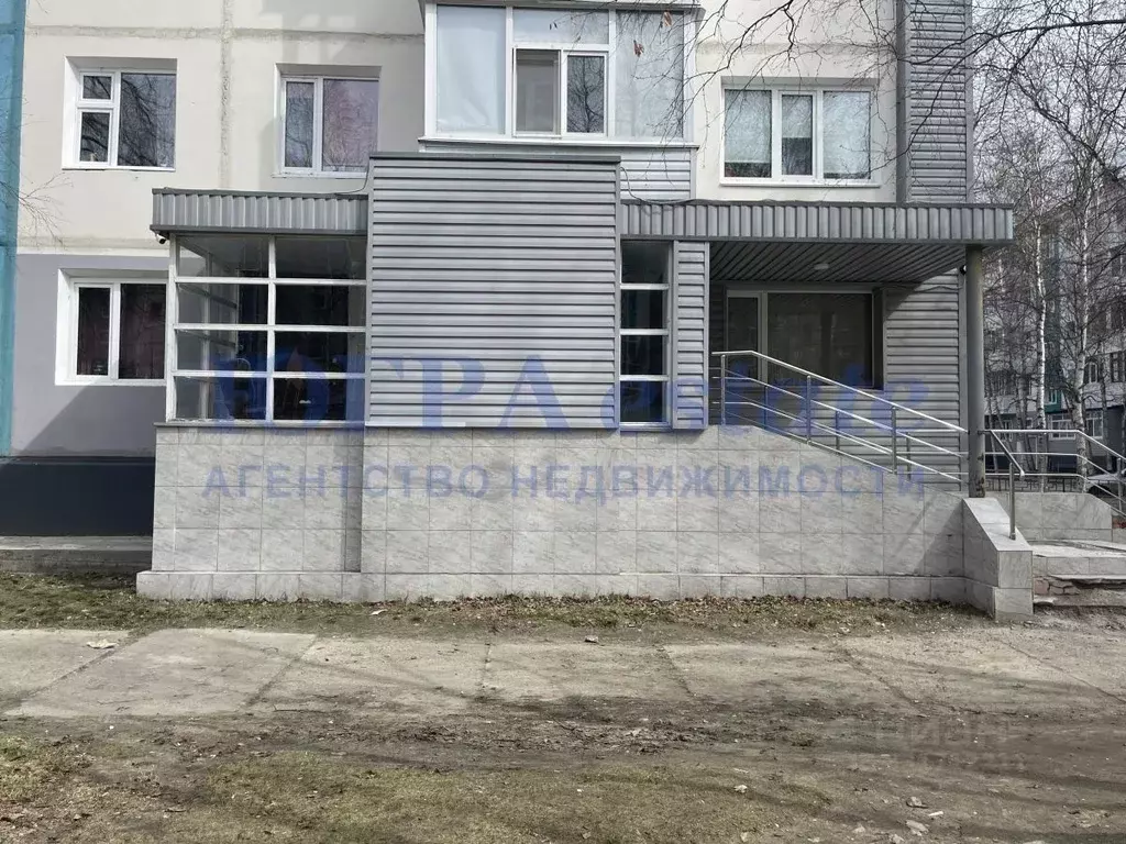 Офис в Ханты-Мансийский АО, Нижневартовск ул. Дружбы Народов, 26б (58 ... - Фото 1