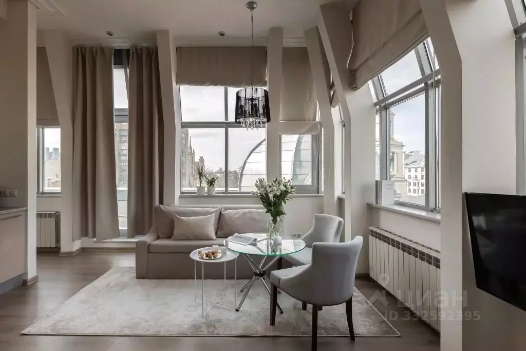 Комната Москва Большая Никитская ул., 31 (10.0 м) - Фото 0