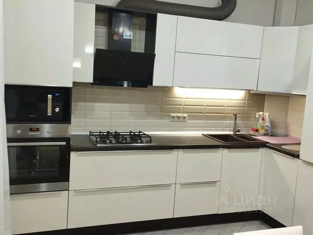 2-к кв. Ставропольский край, Ессентуки ул. Орджоникидзе, 84к6 (57.0 м) - Фото 1