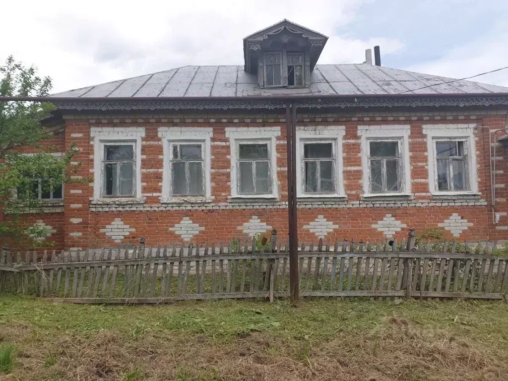 Дом в Нижегородская область, Лукояновский муниципальный округ, с. ... - Фото 0