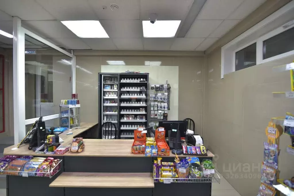 Торговая площадь в Сахалинская область, Южно-Сахалинск Физкультурная ... - Фото 2