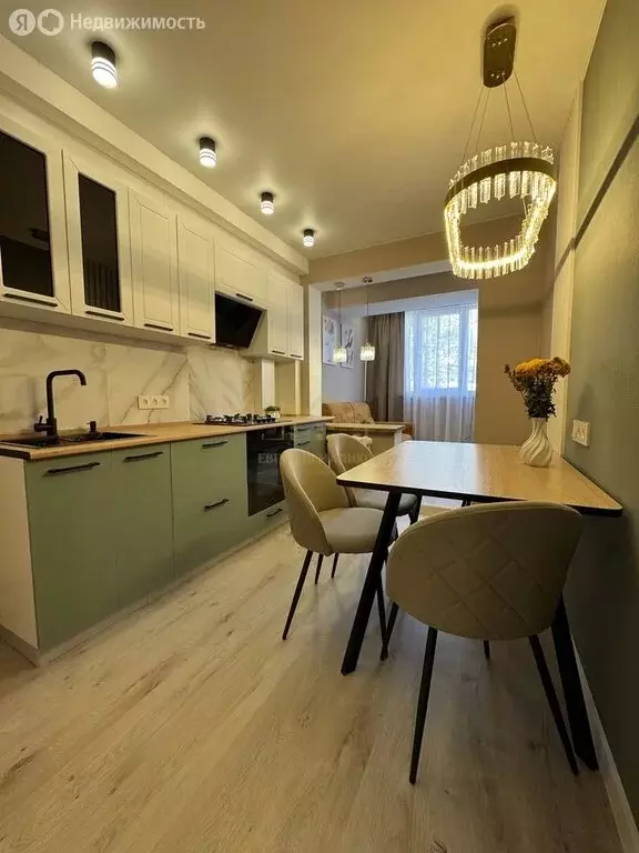 Квартира-студия: Севастополь, проспект Генерала Острякова, 155А (50 м) - Фото 1