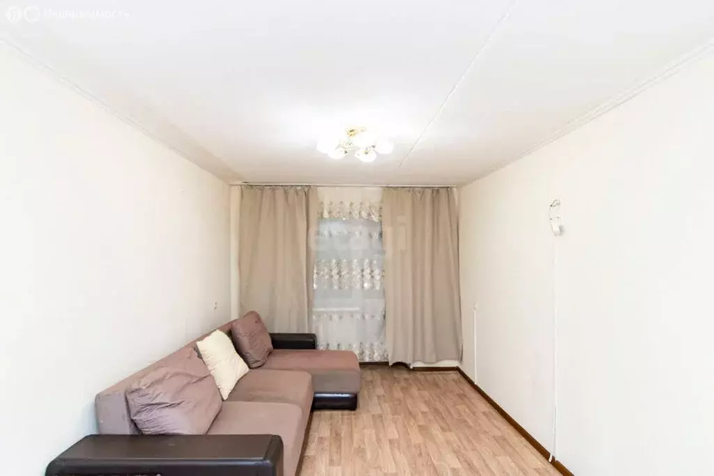 2-комнатная квартира: Тюмень, улица 50 лет ВЛКСМ, 105 (44 м) - Фото 2