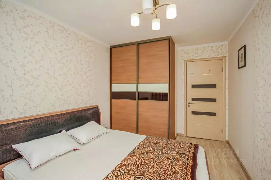 2-к кв. Бурятия, Улан-Удэ ул. Шумяцкого, 16 (58.0 м) - Фото 1
