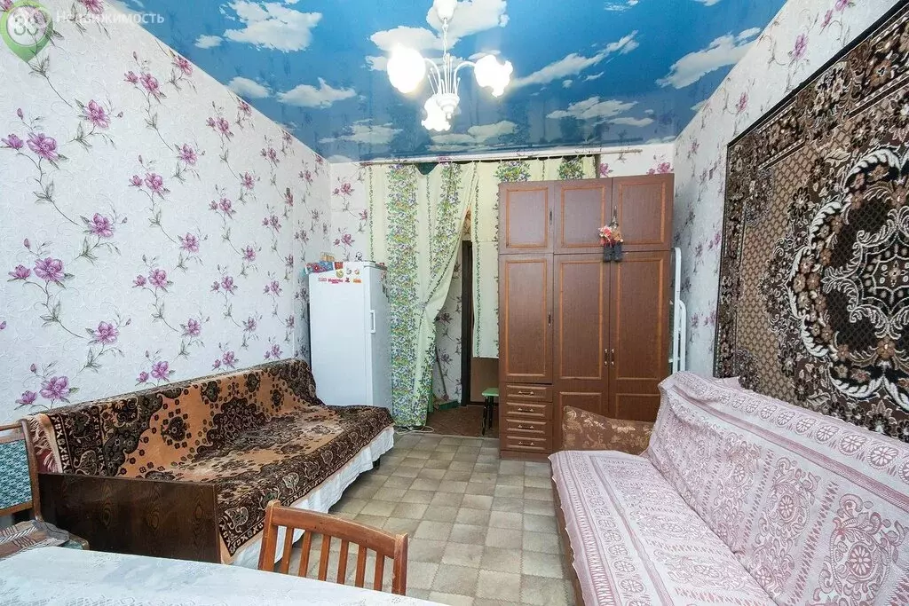 1к в 8-комнатной квартире (18 м) - Фото 1