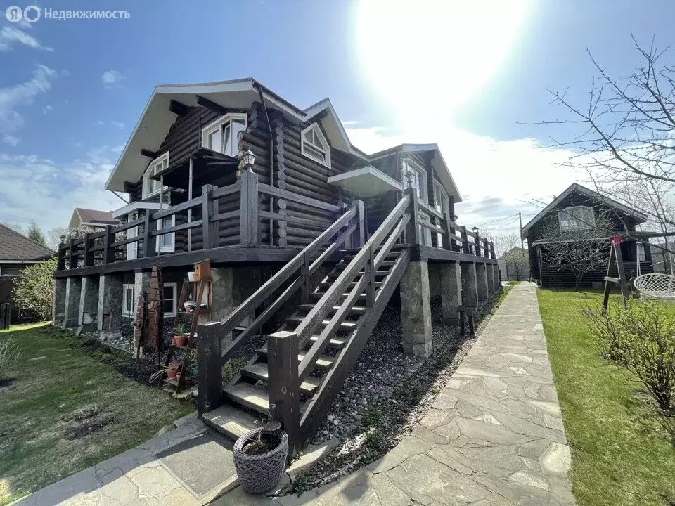 Дом в деревня Токарёво, Октябрьская улица, 170/4 (590 м) - Фото 1