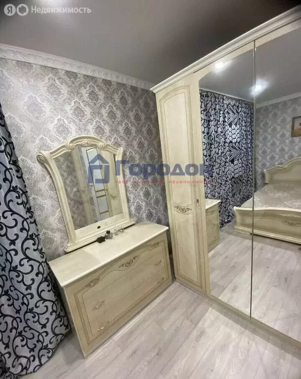 2-комнатная квартира: Каменск-Уральский, посёлок Трубный, улица ... - Фото 1