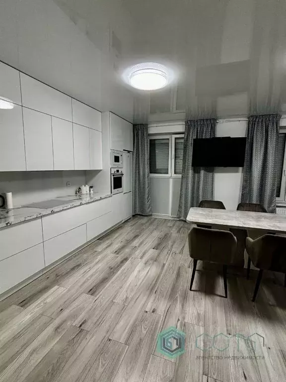 2-к кв. Калининградская область, Калининград Орудийная ул., 90 (65.0 ... - Фото 2