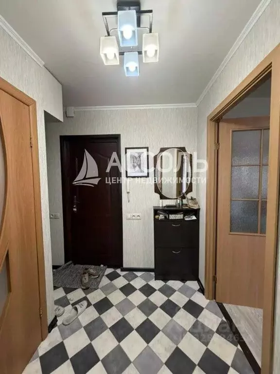 1-к кв. Омская область, Омск ул. 70 лет Октября, 22/1 (37.0 м) - Фото 1