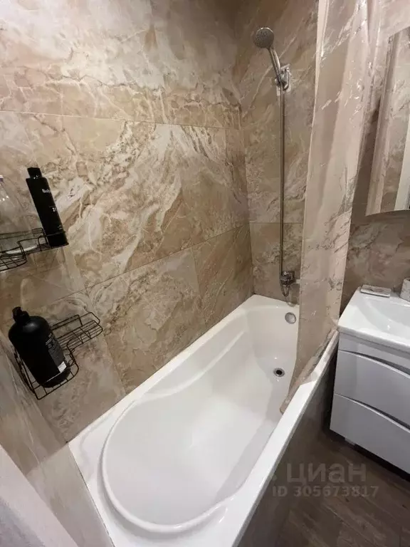1-к кв. Саратовская область, Саратов ул. Имени В.И. Оржевского, 2 ... - Фото 0