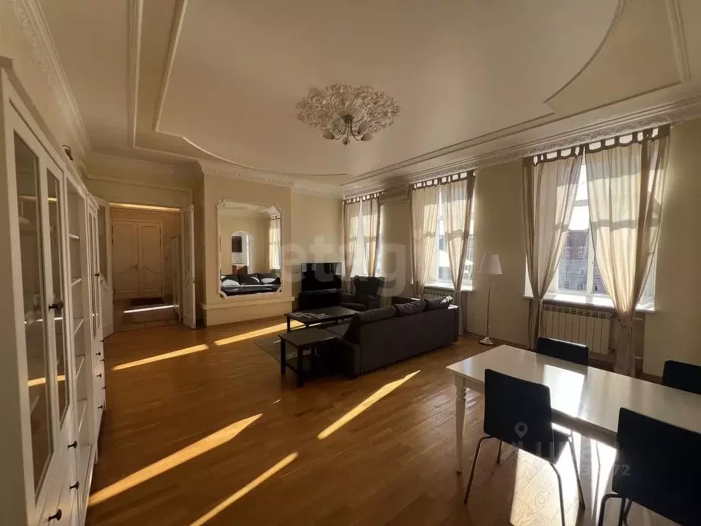 4-к кв. Санкт-Петербург Малая Конюшенная ул., 5 (132.9 м) - Фото 0