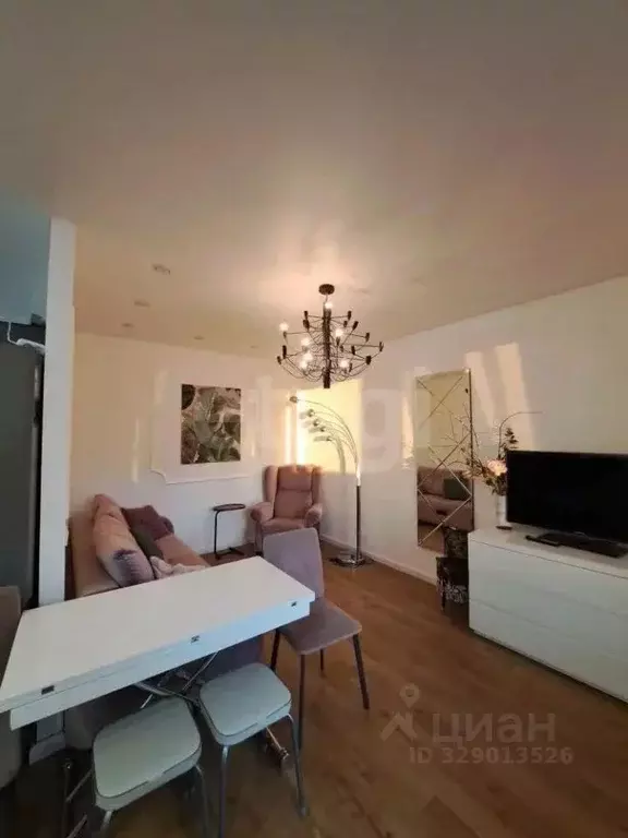 2-к кв. Сахалинская область, Южно-Сахалинск ул. Имени Н.Г. Смирнова, 7 ... - Фото 1