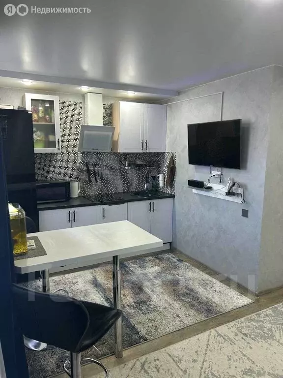 1-комнатная квартира: Уссурийск, улица Александра Зеленского, 30 (29 ... - Фото 1