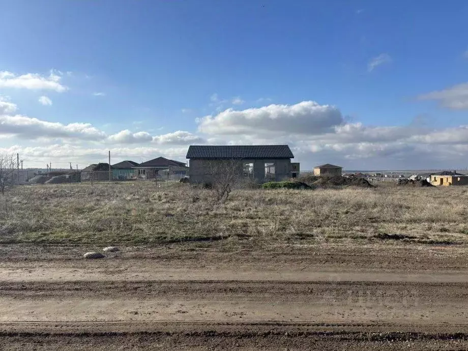 Участок в Крым, Симферопольский район, с. Мирное 3031 (6.0 сот.) - Фото 2