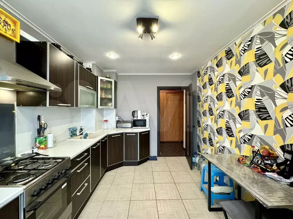 3-к. квартира, 74 м, 3/9 эт. - Фото 1