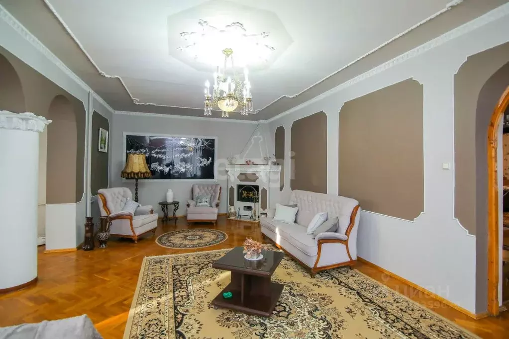 Дом в Калининградская область, Калининград ул. Тельмана, 10 (419 м) - Фото 1