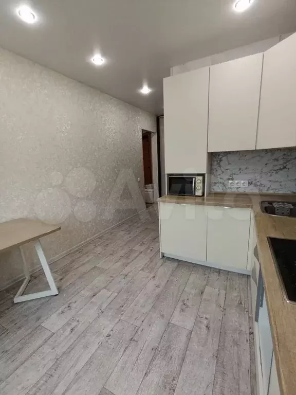 2-к. квартира, 54 м, 7/10 эт. - Фото 1