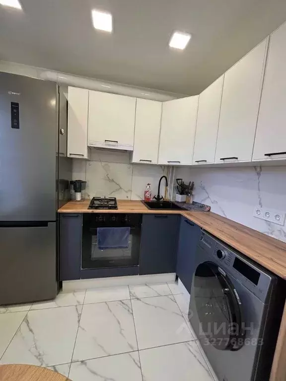 1-к кв. Новгородская область, Старая Русса ул. Гостинодворская, 22 ... - Фото 1