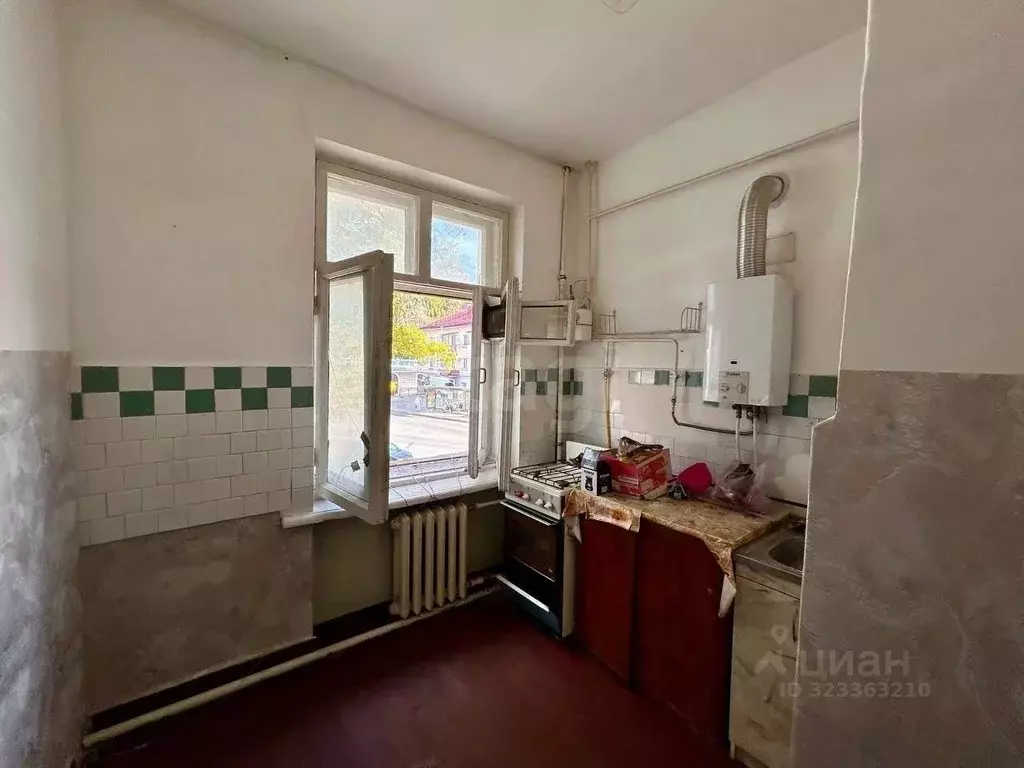 2-к кв. Севастополь ул. Героев Севастополя, 25 (46.5 м) - Фото 1