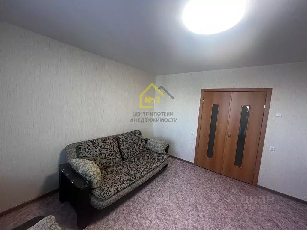 1-к кв. Челябинская область, Челябинск ул. Александра Шмакова, 44 ... - Фото 1