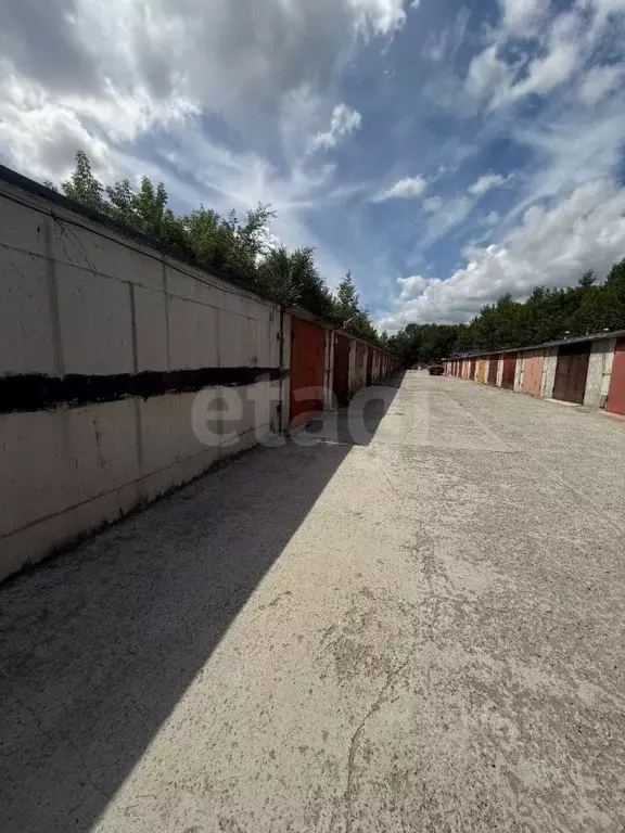 Гараж в Алтайский край, Бийск ул. Вали Максимовой, 103 (20 м) - Фото 2