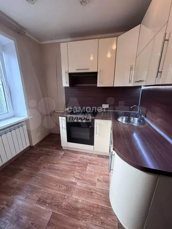 2-к. квартира, 44 м, 5/5 эт. - Фото 0