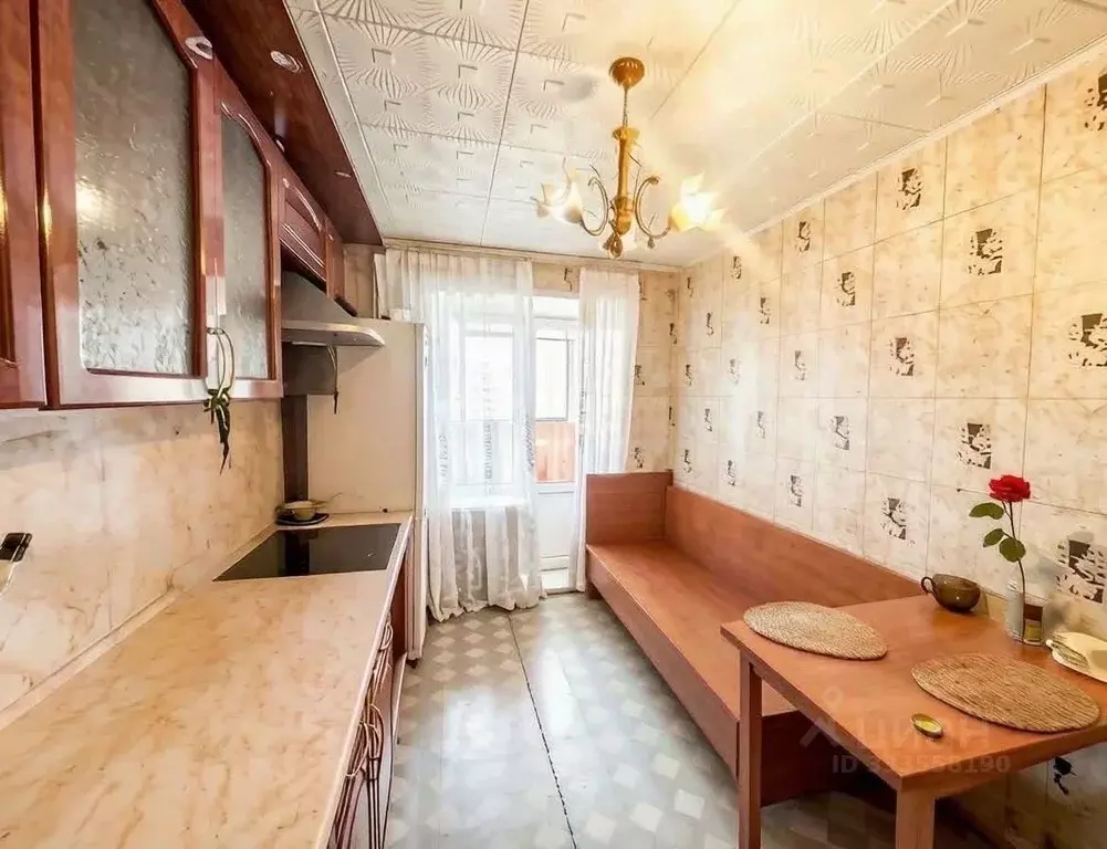 2-к кв. Липецкая область, Липецк ул. Крылова, 63 (61.6 м) - Фото 1