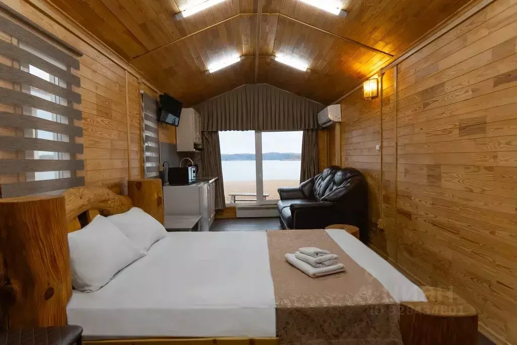 Дом в Мурманская область, Кольский муниципальный округ, с. Териберка, ... - Фото 2