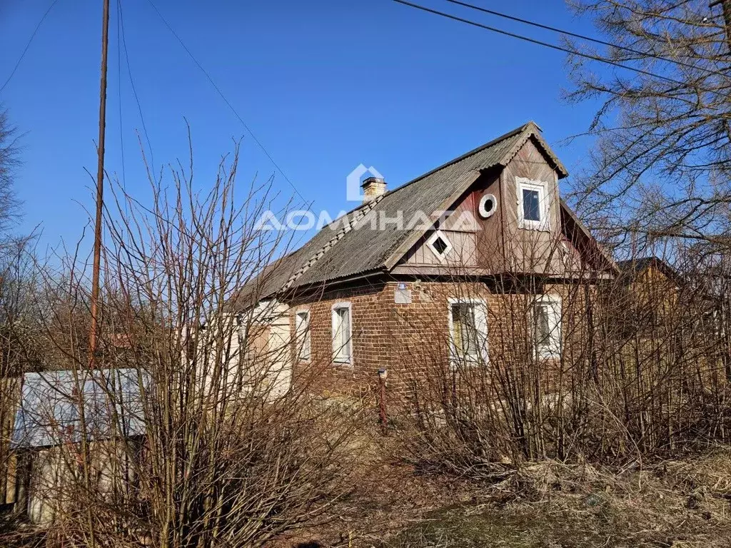 Дом в Ленинградская область, Сланцевский район, Черновское с/пос, д. ... - Фото 1