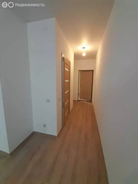 Квартира-студия: Екатеринбург, улица Краснолесья, 108/3 (28 м) - Фото 1