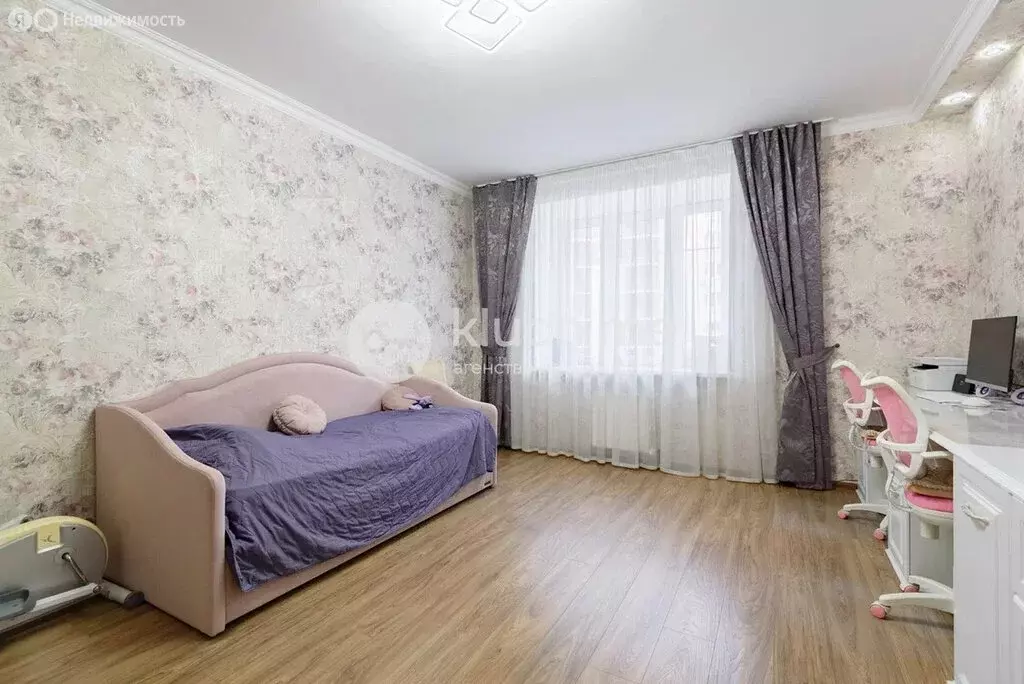 3-комнатная квартира: Казань, улица Баки Урманче, 7 (88.2 м) - Фото 1